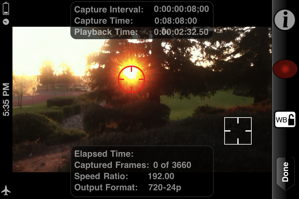 Image of advanced capture window in portrait with focus and exposure locks.